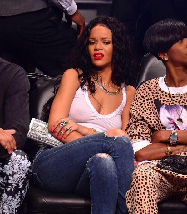 basicwhytechick's tweet photo. When someone tells me "No" #GrowingUpSpoiled http://t.co/sE3XcSU1tE