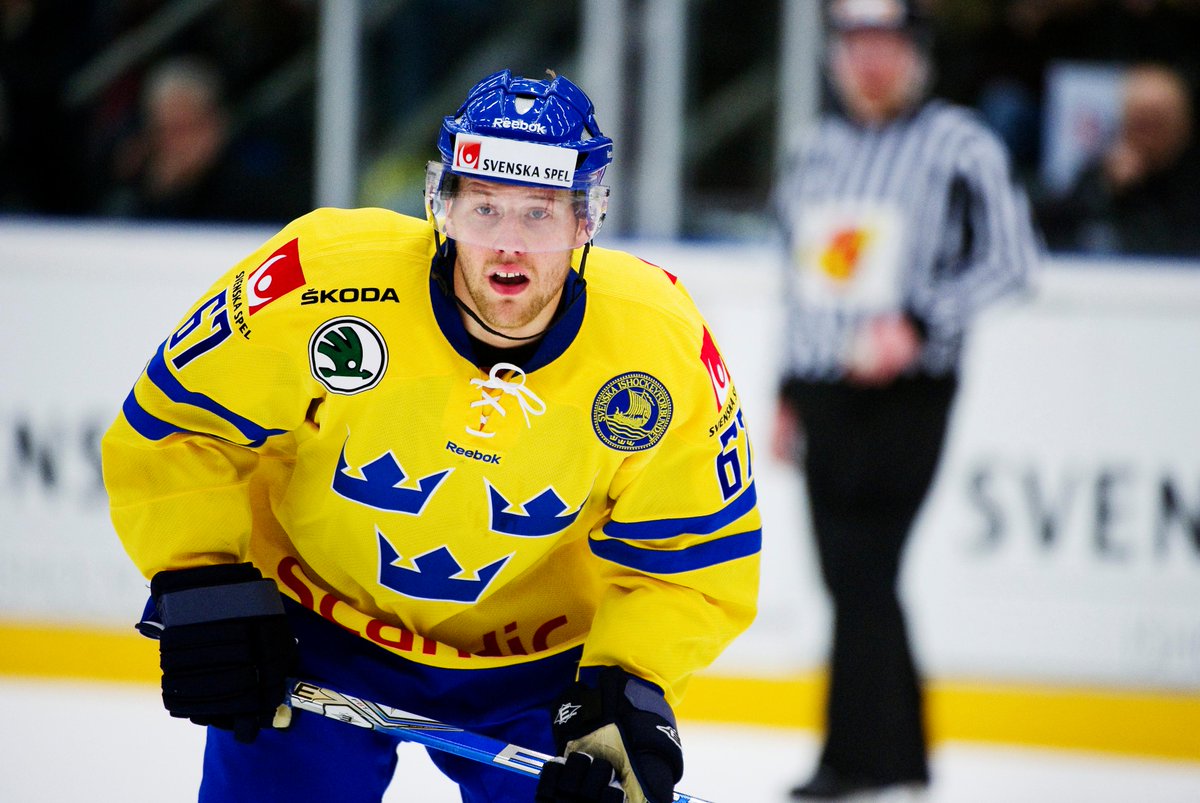 "Han litar på vissa spelare mer än mig". Läs vår intervju med Linus Omark. oneonone.se/hans-basta-tid…