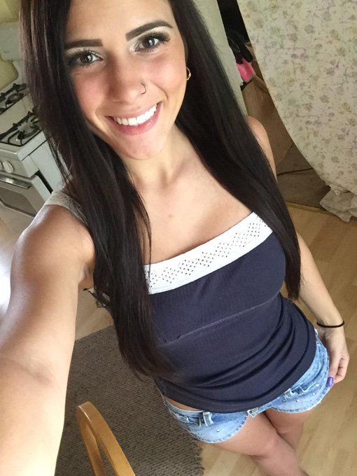 🌺☀️💜⭐️💋😋 http://t.co/JFOGP1cJZd