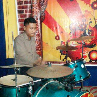 Cc: <a href="/AshengPesona/">A'sheng Pesona</a>