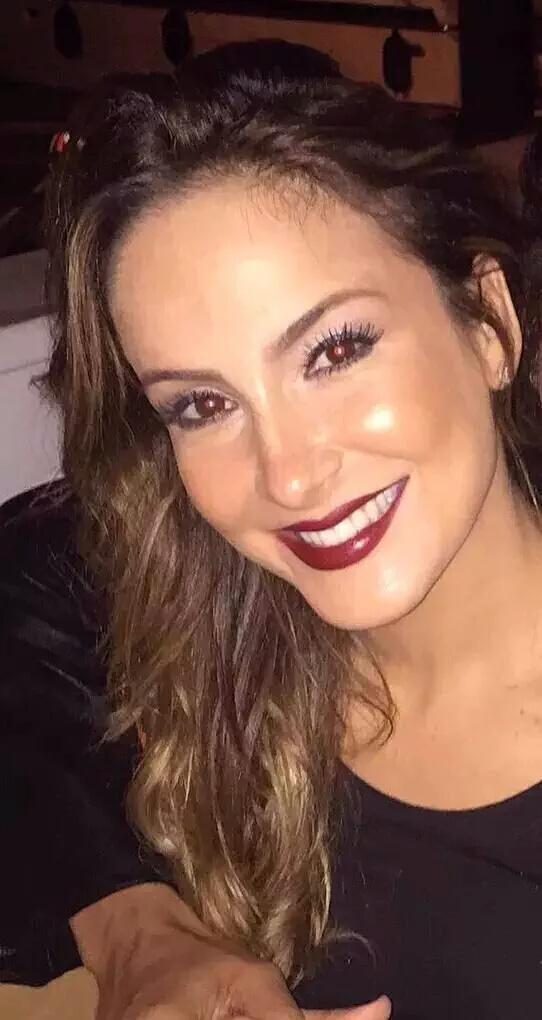 Mitchleitte's tweet photo. 15 RT's nessa foto #MPN #CLAUDIALEITTE http://t.co/2SVSCIYMGm