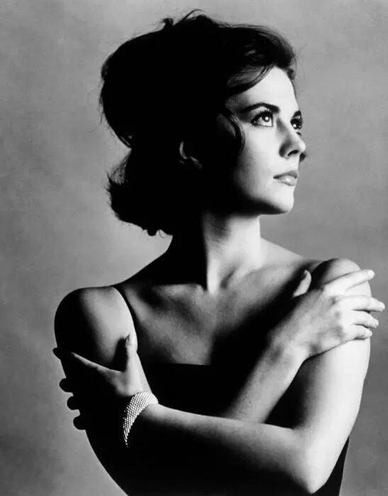 Happy Birthday to a beautiful angel and my first OH favorite, Natalie Wood! 