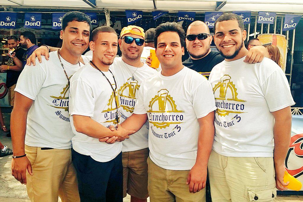 BryanJoelBJ's tweet image. Descripción para la foto? Como un "árbol genealógico" griego o fraternal jajaja
4 ahijados, 1 nieto #AŌΣ #LosAlphas