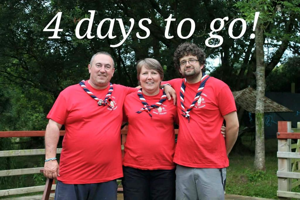 Defaidsamurai's tweet photo. In just four days, this leadership team will become 4 as we finally meet the Bhutan patrol! #japan2015 #defaidsamurai http://t.co/tM22E1kVhb