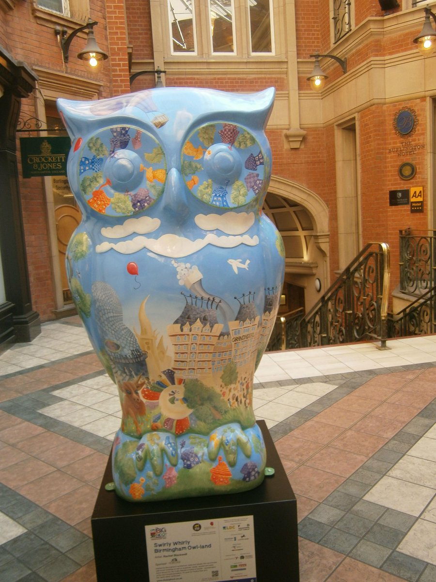 tracep1936's tweet photo. @thebighoot2015 @SwirlyWhirlyOwl painted by @racheblackwell looking lovely  #thebighoot2015  #100DaysofBrum http://t.co/ET7SQrxmqO
