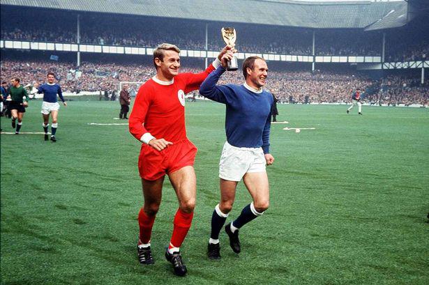 Happy Birthday to Roger Hunt, who turned 77 today. He made 492 appearances, scoring 285. Only Rush has scored more. 