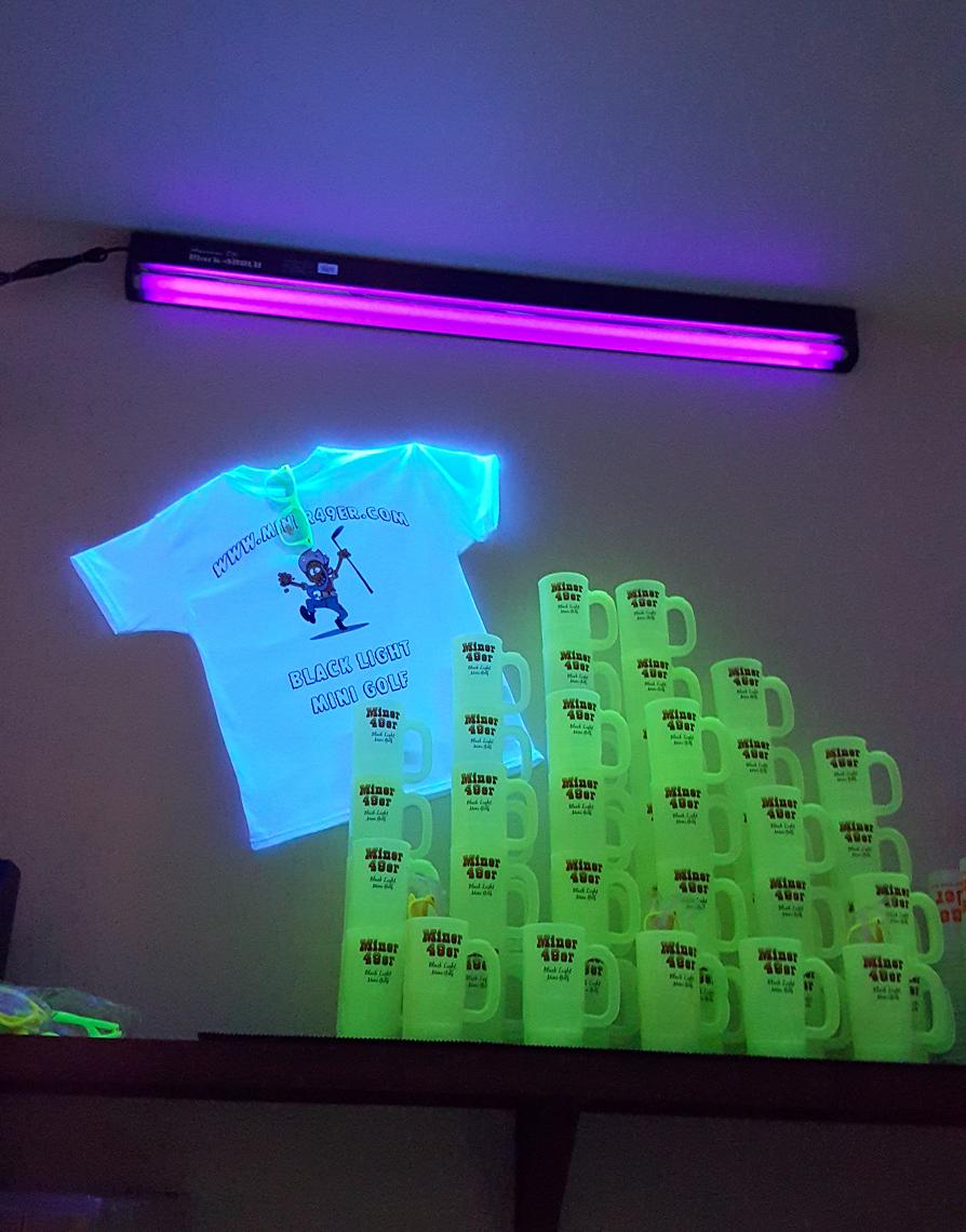 Miner49erGolf's tweet photo. Check our our awesome glow #mugs, #glasses and #shirts! Great for that extra #glow under the #blacklights! http://t.co/FAAAxknhJv