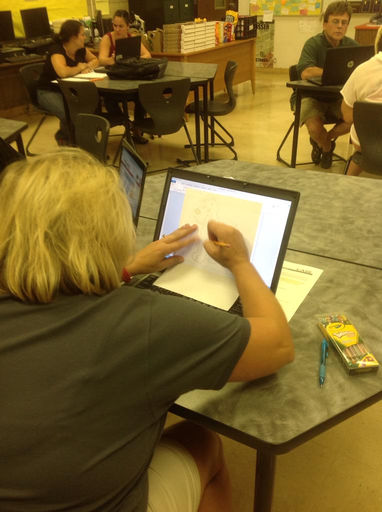 TimRay_AgEd's tweet photo. Investigating animals then and now at CASE ASA Washington #case4learning #CASEASA2015 http://t.co/wL1pBT2jVa
