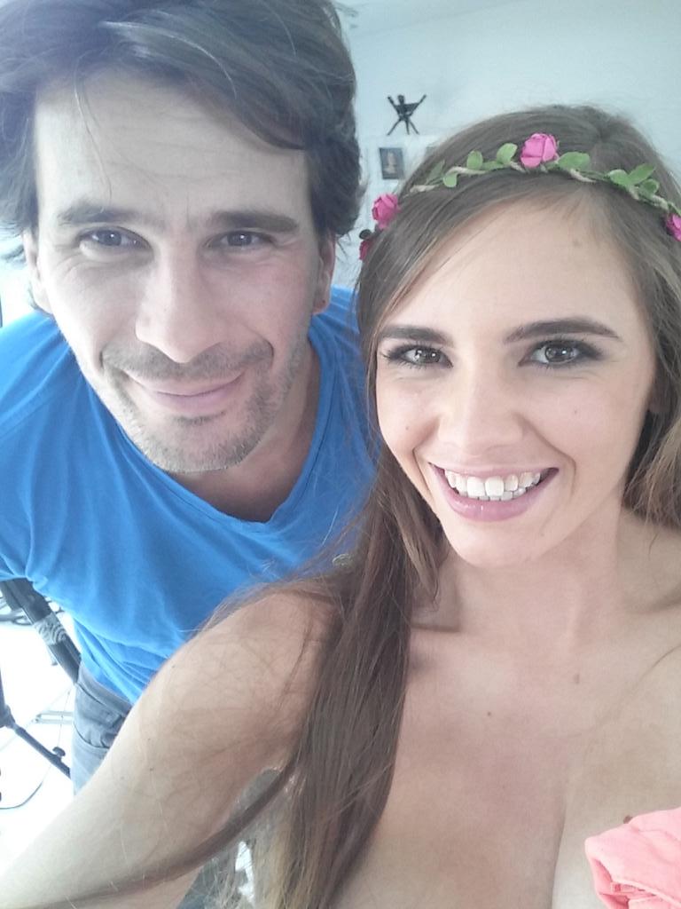@manuelferrara Met this amazing man today 💜 @BobbyManila @milehighmovies #aftersexselfie http://t.co/aVZUQ1c07V