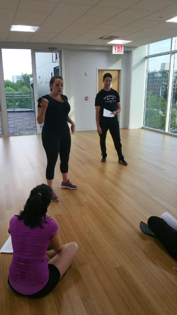 NYPD90Pct's tweet photo. #HappeningNow Brooklyn Athletic Club. Best tips for self defense #OutSmartBK #Williamsburg http://t.co/87MMs68kHw
