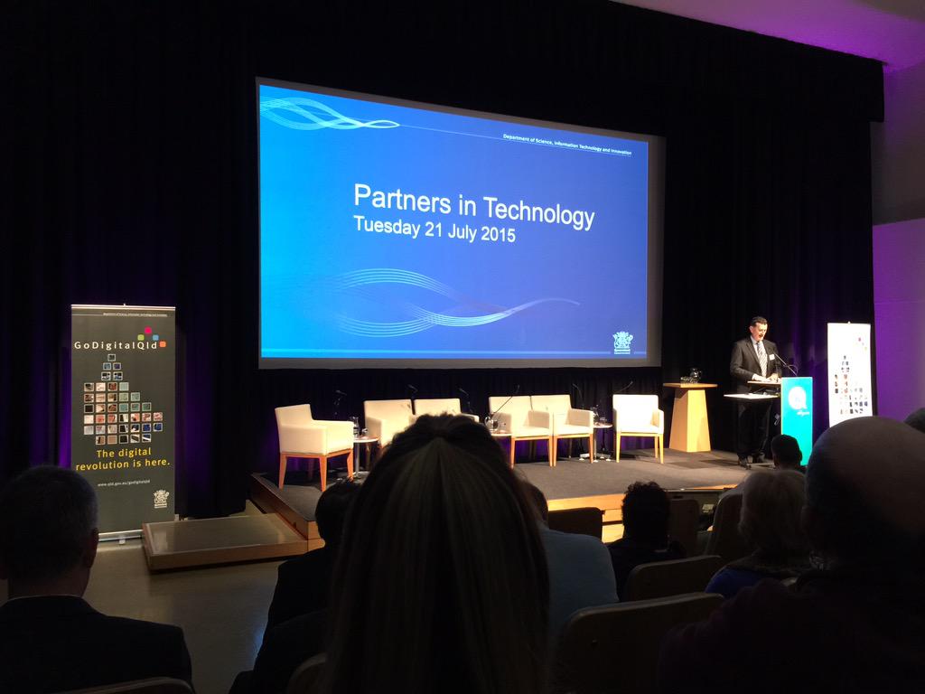 YAPcloud's tweet image. What a huge turnout at PIT Briefing with Hon. @LeeanneEnoch MP Minister for Science and Innovation. #6YScloud @slqld