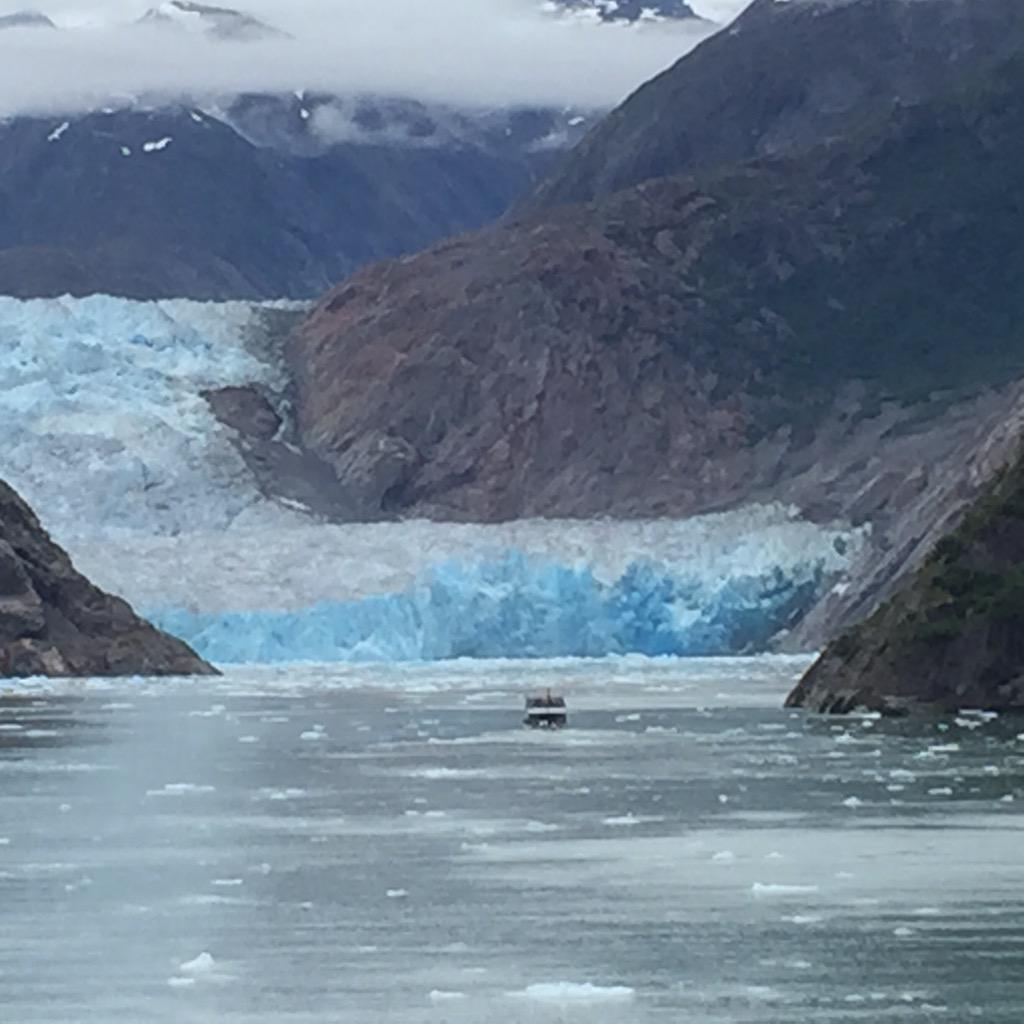 MarkArum's tweet image. A little taste of #Alaska. #FinallyHaveCellService