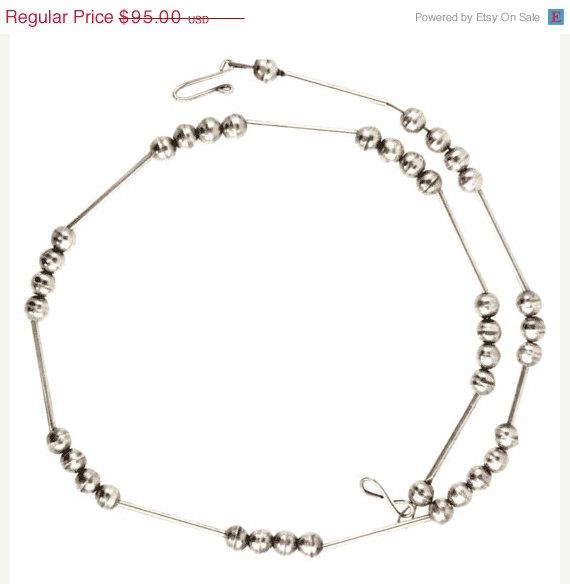yourgreatfinds's tweet image. 37% Off Sale Southwestern Silver Bench Bead Necklace etsy.me/1HMttRe #Etsy #voguet #Killercool