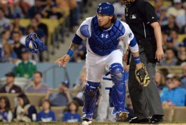 baseballbackets's tweet image. Best mlb catcher
Sweet sixteen 

Rt for Yasmani Grandal
Fav for Salvador Perez