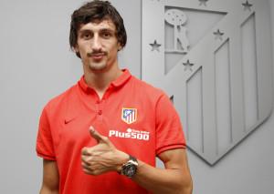 Se esta hablando poco en este foro de que @Zapater ha fichado por el atleti