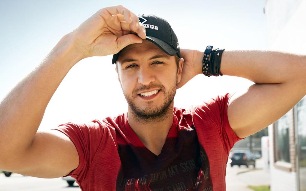 I know that I am a little late but Happy Birthday Luke Bryan!!  