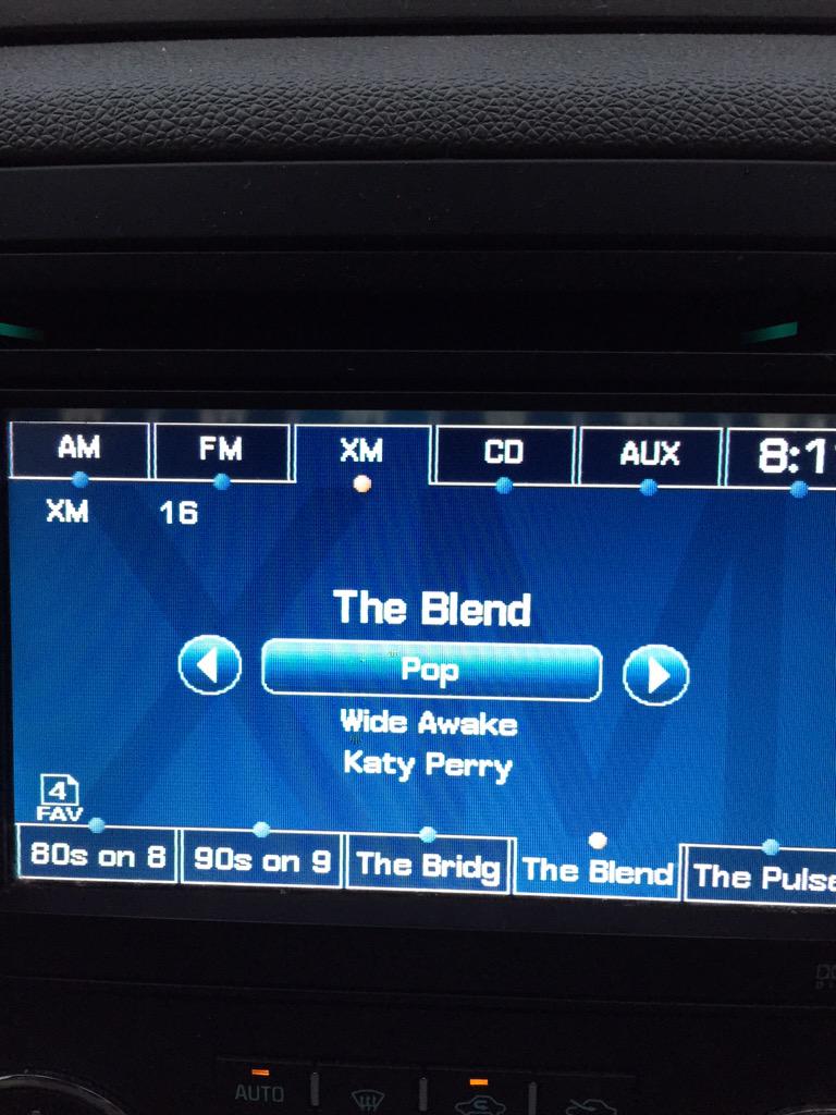 jddarco's tweet photo. @kris_vance @TaraDeonna Everytime I get in bubs truck! http://t.co/grA0hB88IK