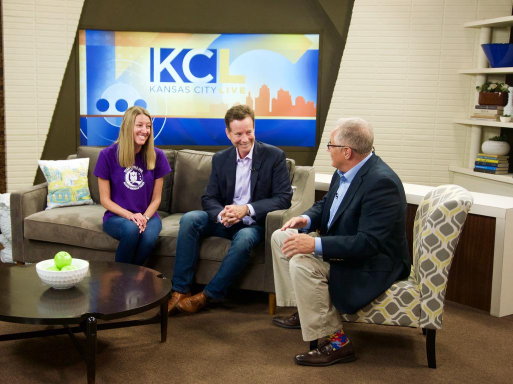 HeadfortheCure's tweet photo. Check out @KCLiveTV's morning clip featuring @anthonymatt &amp; @TeamLittleOwl on 2015's #hftc5k #kansascity event! http://t.co/yaWtLmICXh