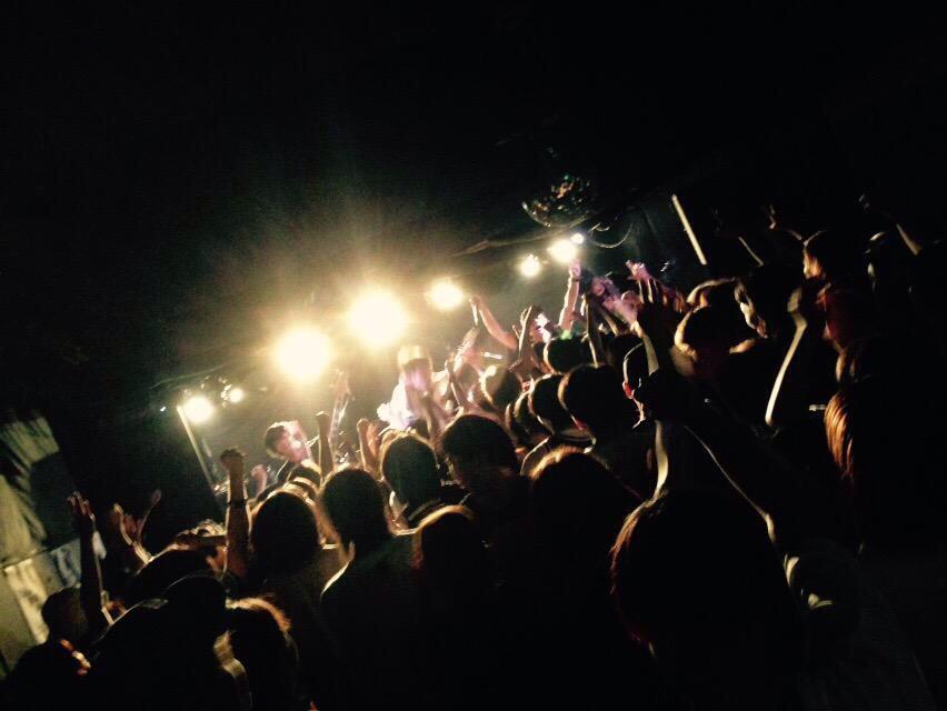 HEAVYCLAFT's tweet photo. 【感謝】

7/11 上田Radius
7/19 上諏訪CLUB ROCKHEARTS

両日共にSOLDOUT、皆さんのおかげで無事終了いたしました。
またいつかお会いしましょう！ http://t.co/QTa1PVYb0b