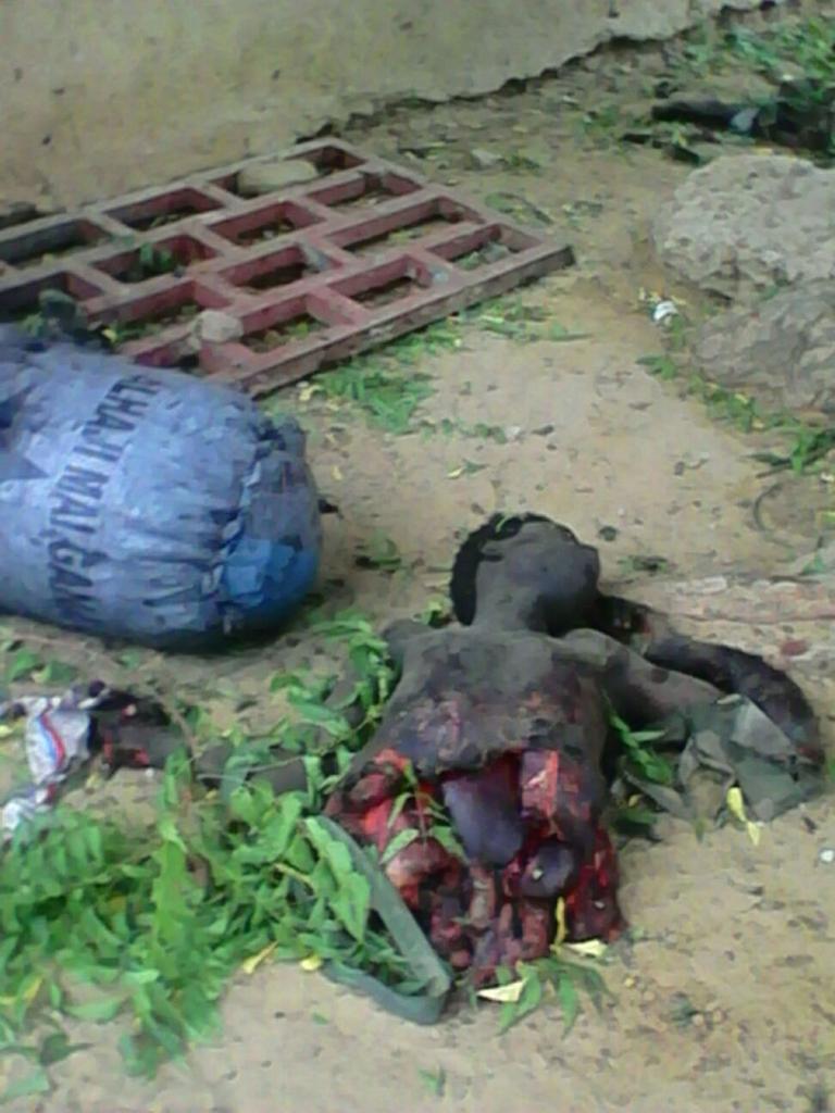 amadoumirak's tweet photo. Halte au #terrorisme  ! L'humanité mérite un monde de #paix ou chacun se sentira partout chez lui @SFCG_NIGER http://t.co/fmJd8EV0QO