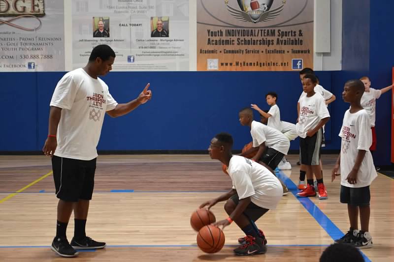 JTEliteCamp's tweet photo. Check out those handles! Thank you to all of our volunteer coaches for teaching the kids how to play like pros. http://t.co/eoeJnF2GGt