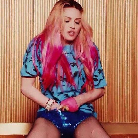 CommonMadgeFan's tweet photo. #BIMVideo is 30 million views away from being #VevoCertified!!! http://t.co/ipPosJmnfR