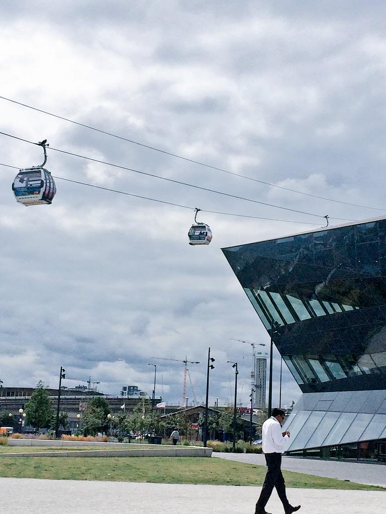 rhiandickinson's tweet photo. I'm on #mewwatch awaiting @BillMew's grand cable car arrival #IBMjam http://t.co/oEwvO1D92n