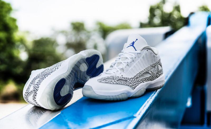 SW4GBOY06's tweet photo. AIR JORDAN 11 LOW IE - COBALT release on AUG. 01, 2015 for $170 via @KicksOnFire #KoFapp http://t.co/ov1S2NrLTf