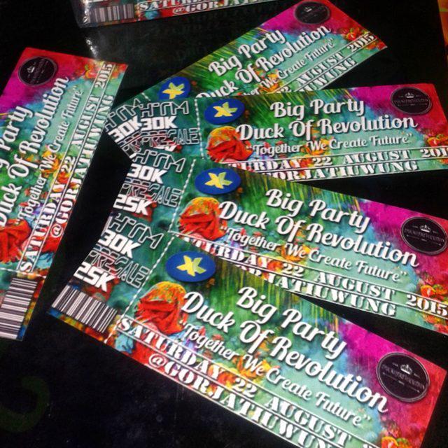 M_U_S_I_C_news's tweet photo. @sunnieprint : https://t.co/3sF0WXb5PD | #thanksfororder #htm #tickets #indiemusic #gigs #music #sunnieprint #rece… http://t.co/YDoTexZIOT