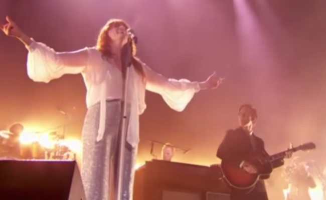 moshtix's tweet photo. Aw, Dave Grohl "cried like a baby" when heard Florence cover 'Times Like These' @ Glastonbury

http://t.co/DWFUH7X2FF http://t.co/pQqnhTVWAI