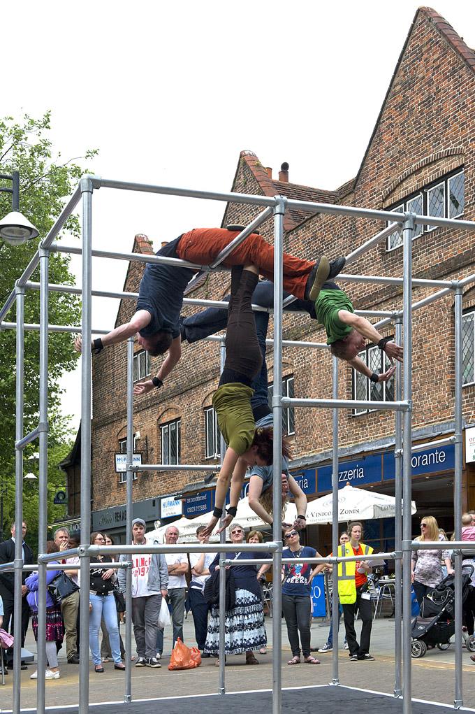 MotionhouseDT's tweet photo. Can't wait to perform 'Captive' at Mini Fest in Richmond today! 2.00pm and 4.00pm. See you there! #Captive15 @LBRUT http://t.co/2SBciuvybp
