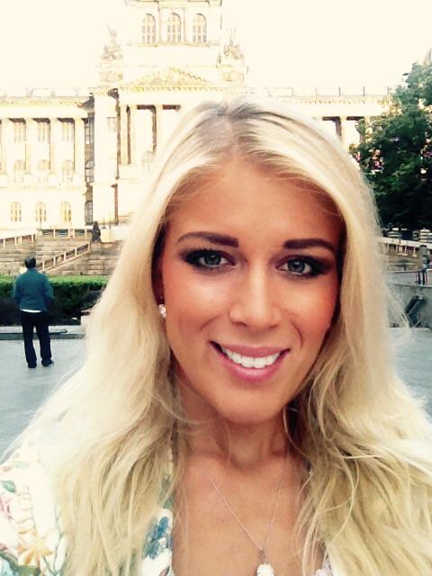 Yesterday evening#Hi from Prague 😊😊😉 http://t.co/MaU0nxFDE2