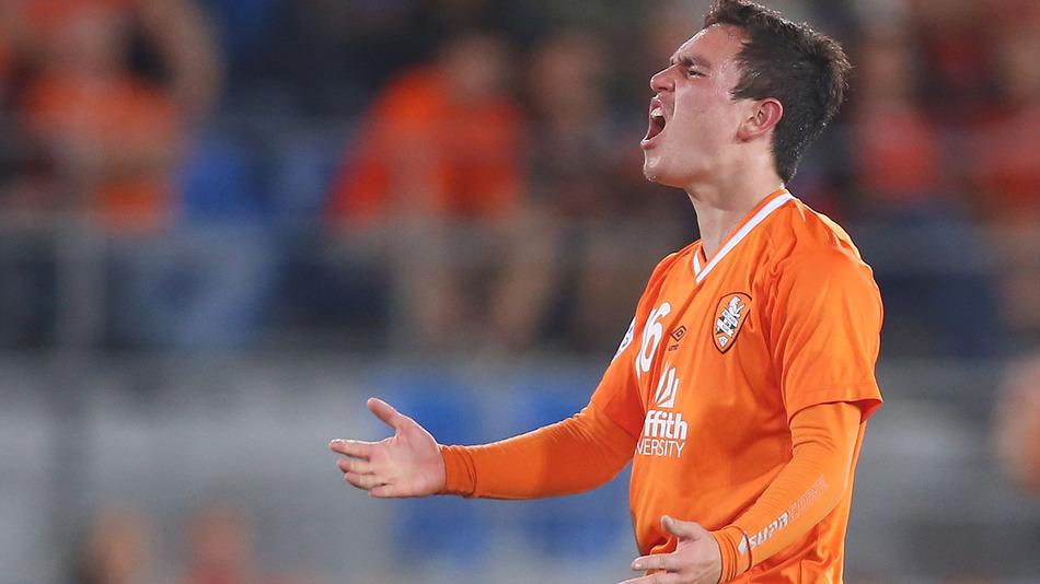 mashable's tweet image. Disgruntled soccer fan puts his team up for sale on Gumtree on.mash.to/1giqbP9