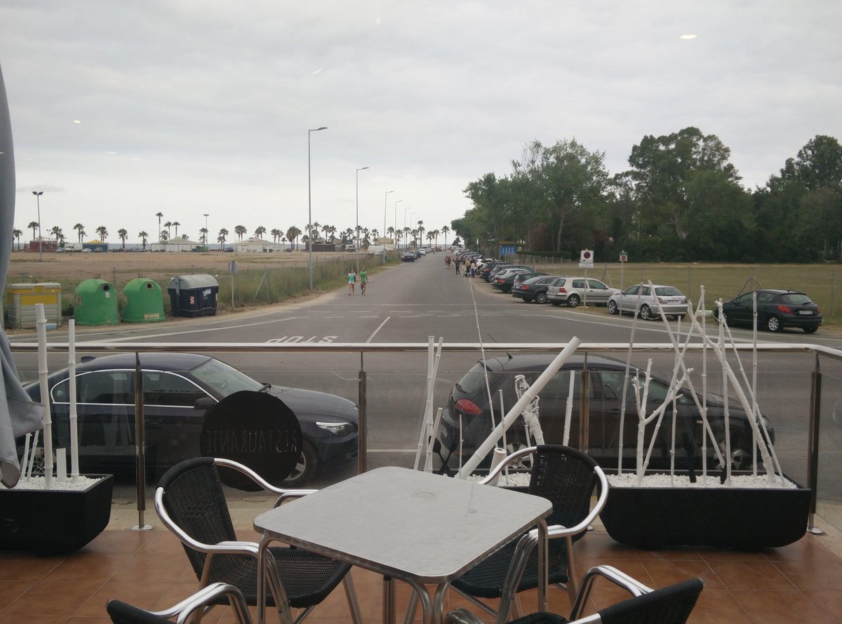 MarcRestaurant's tweet photo. Empieza el @ArenalSound  Os esperamos en la Avenida mediterraneo,74 (frente la parada de autobuses) #ArenalSound2015 http://t.co/rszg1cJm41