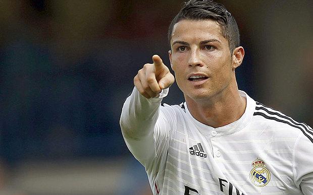 KafuiDey's tweet photo. Jose Mourinho rates Cristiano Ronaldo below Eden Hazard. Seriously?
#starr1035fm http://t.co/aKrMSQ9YGt