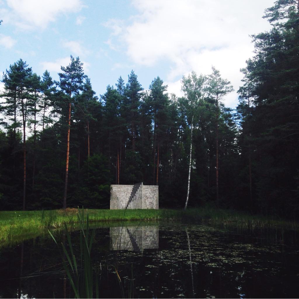frjuncker's tweet image. #Euroart and Modern masters in #EuroposParkas, Lithuania. Postsovjet park kind of place with a bit of #SolLeWitt.