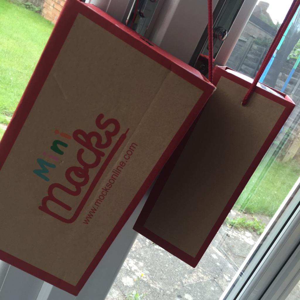 N4LYO's tweet photo. #miniMocks #freshOutTheBox @mocksonline waiting to be used #Mocks http://t.co/lvjf2lWWCN