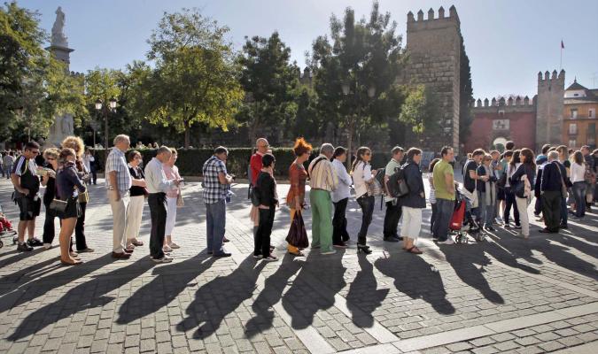 TurismoAND's tweet photo. RT @elcorreoweb: #Andalucía es el primer destino de los turistas españoles
http://t.co/vdyKl2gDID http://t.co/FdhMA5wHmb #Turismo