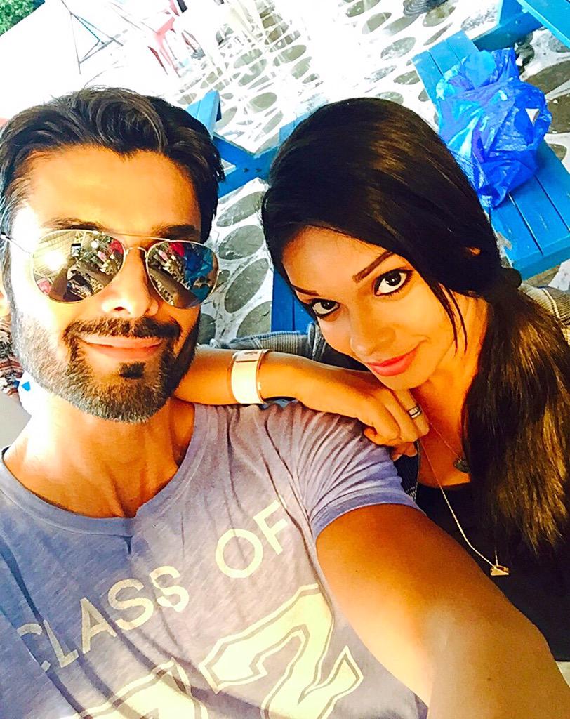 Embedded image permalink