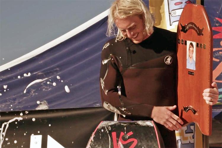 surfertoday's tweet image. #DaveWinchester triumphs at the Jeff Wilcox Memorial 2015
goo.gl/qd2nOe
#jwm2015 #bodyboarding