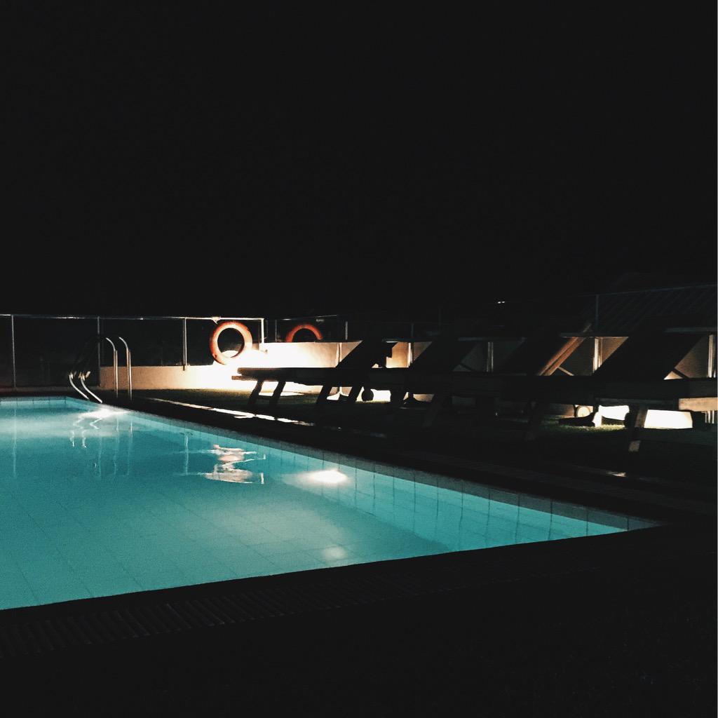 tidesboracay's tweet photo. Don't want a tan? 😉 Go night swimming at our roof deck pool! It's the perfect way to end the day. #Tides #Boracay http://t.co/Poc6J5XUT6