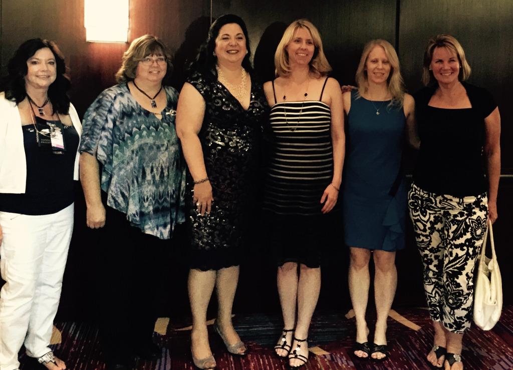 New York, New York: A Kiss and Thrill reunion... kissandthrill.com/2015/07/28/new…