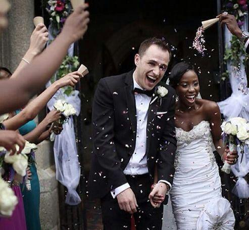 Interracial_US's tweet photo. http://t.co/sfPLgSrl42 The convenient and safe way to date other cultures and races online. http://t.co/6foCAQLF99