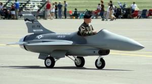thanasisnostimo's tweet photo. αποκλειστικη φωτο του πιλοτου...#F16ATM http://t.co/5gK7Zcqu1j