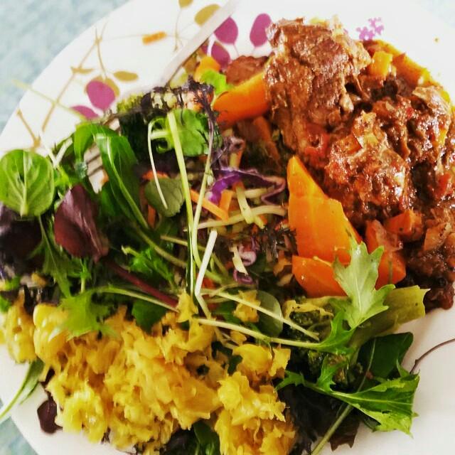 PurePantry's tweet image. Paleo salad inspiration by NZ Olympic weightlifter, Ruth Anderson Horrell using our cauli curry kraut!