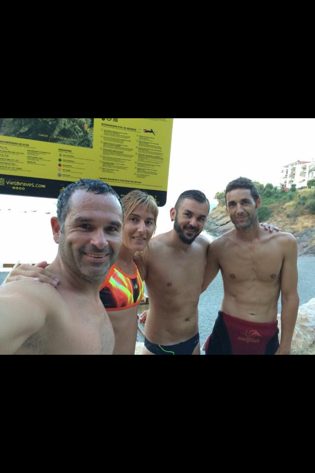 josepmanue's tweet photo. Dilluns 2600m per la @ViaBrava del Cau del Llop!! Guapissima aquesta via tant per sobre l'aigua com per sota l'aigua! http://t.co/bT56sU3HsY