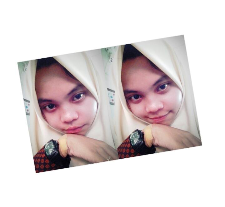 EnggiTriAndiny's tweet photo. Holla:) http://t.co/FmE6gr6p34