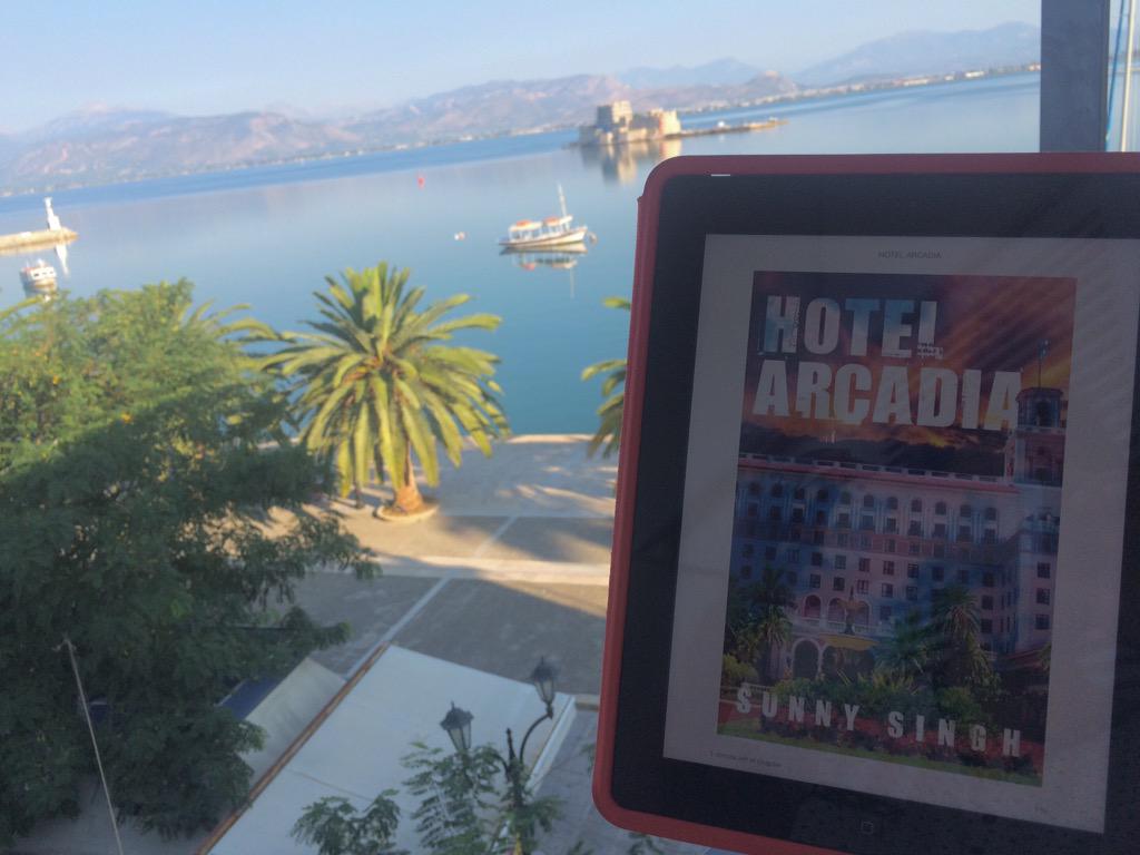AtumLite's tweet image. Hotel Arcadia goes to Nafplio #Greece #wherebooksgo cc- @sunnysingh_nw3 @HotelArcadia_