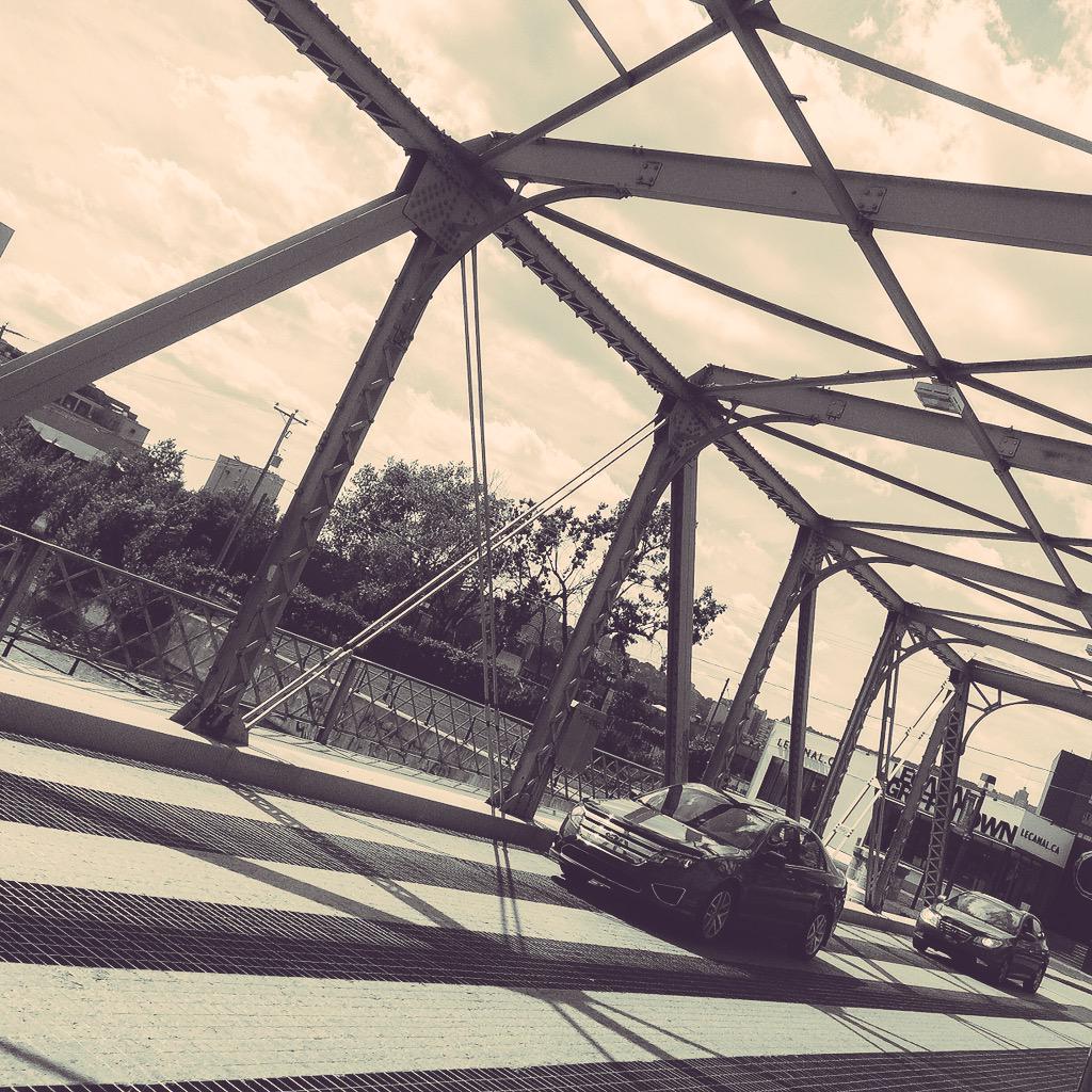 webgiunka's tweet image. LaChine bridge. Montreal. #photography  #Montreal #vintage #bridge