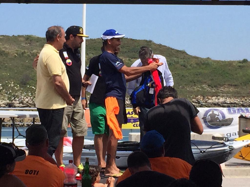 YeahmanoloAroca's tweet photo. Segundo puesto en el prier open internacional de pesca en kayak en Cantabria http://t.co/p15NF1HRgk